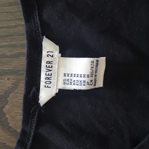 Forever 21 Crop Top - Picture 2 of 4